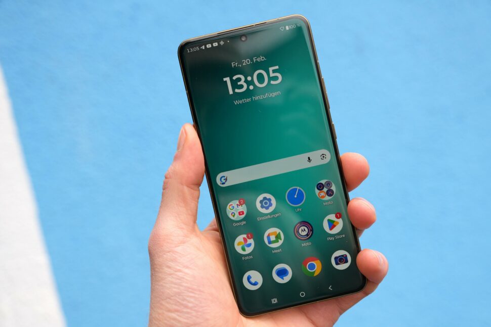 Motorola Signature Test Review 12 Motorola Signature Test Review 12