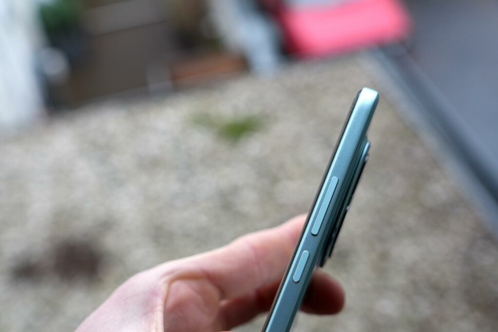 Poco M8 Pro Side view Buttons USB SIM 1 Poco M8 Pro Side view Buttons USB SIM 1