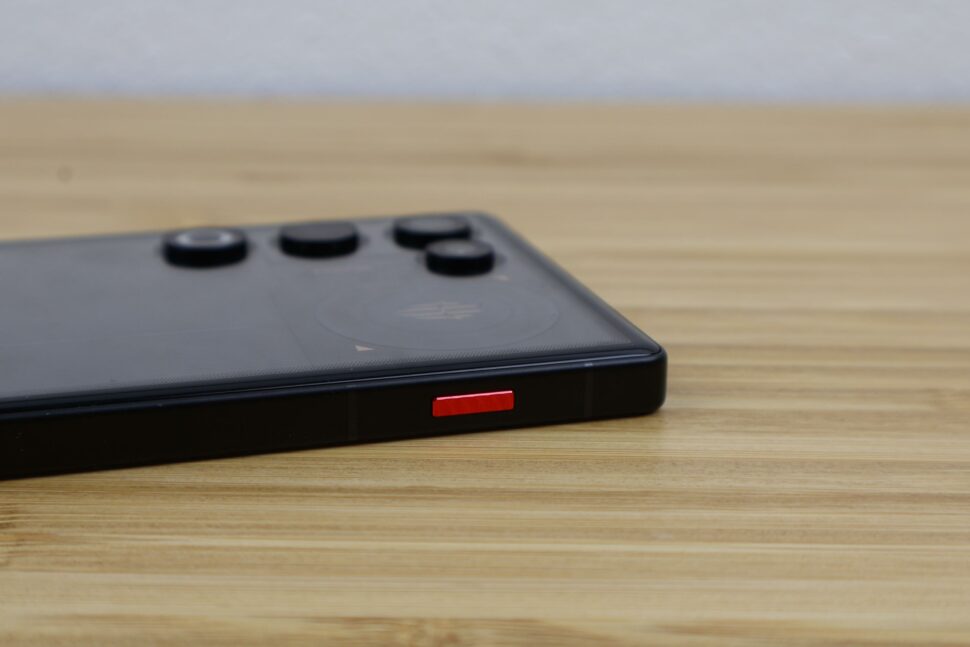 RedMagic 11 Air Design Verarbeitung 2 RedMagic 11 Air Design Verarbeitung 2