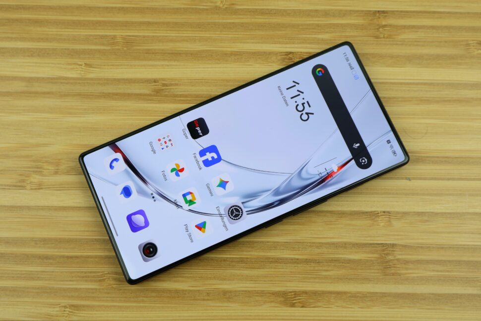 RedMagic 11 Air Display Raender 2 RedMagic 11 Air Display Raender 2