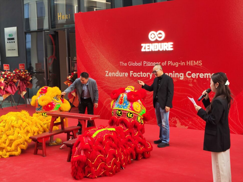 Zendure Solarflow 2400 Pro Event Fab 2 Zendure Solarflow 2400 Pro Event Fab 2