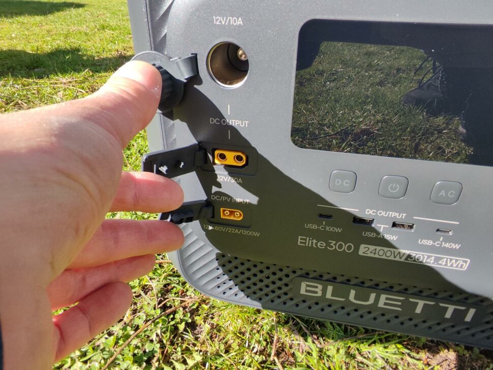 Bluetti Elite 300 Anschluesse 3 Bluetti Elite 300 Anschluesse 3