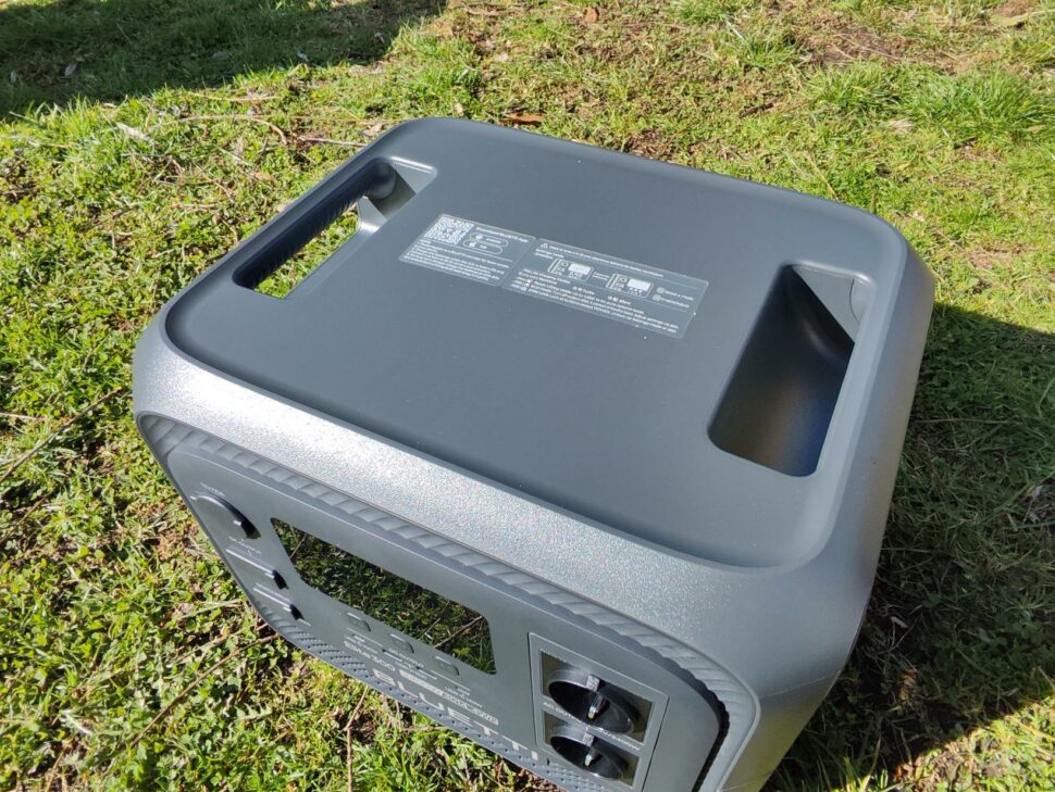 Bluetti Elite 300 Design und Verarbeitung 3 Bluetti Elite 300 Design und Verarbeitung 3