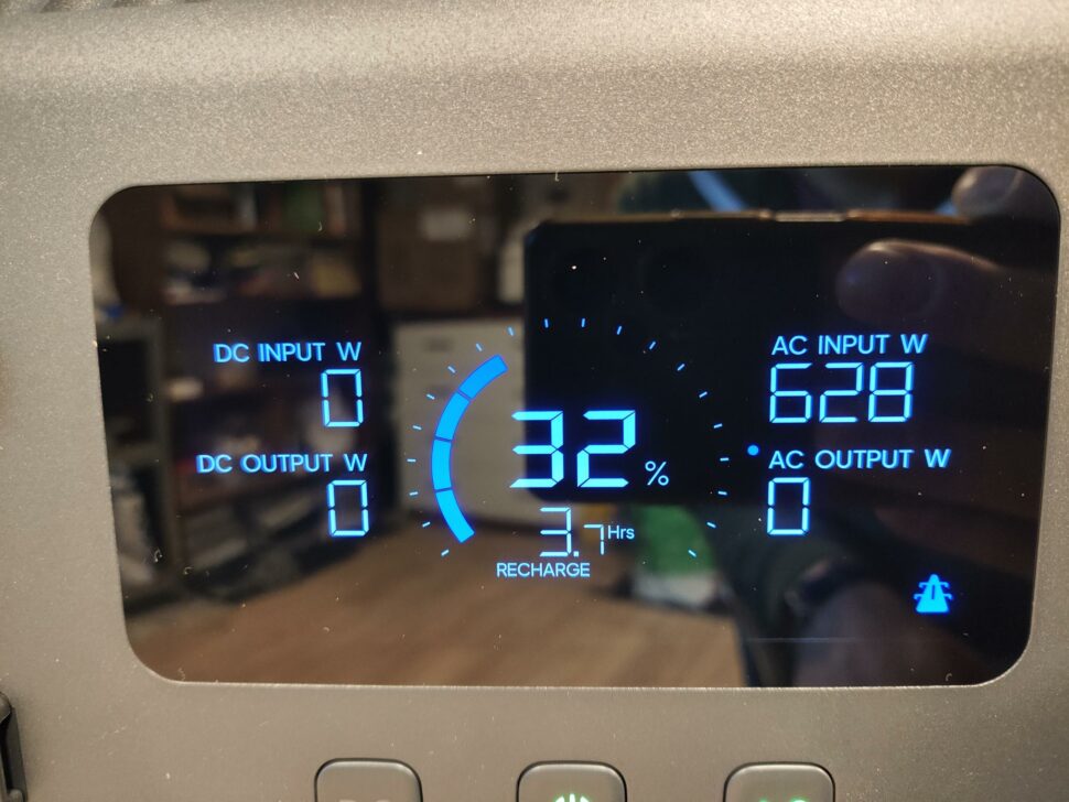 Bluetti Elite 300 Display 1 Bluetti Elite 300 Display 1