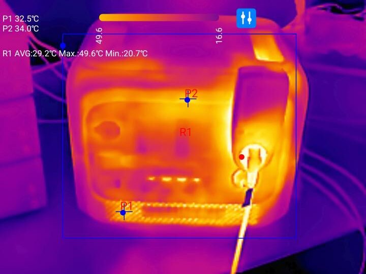 Bluetti Elite 300 Temperatur 2 rotated Bluetti Elite 300 Temperatur 2 rotated