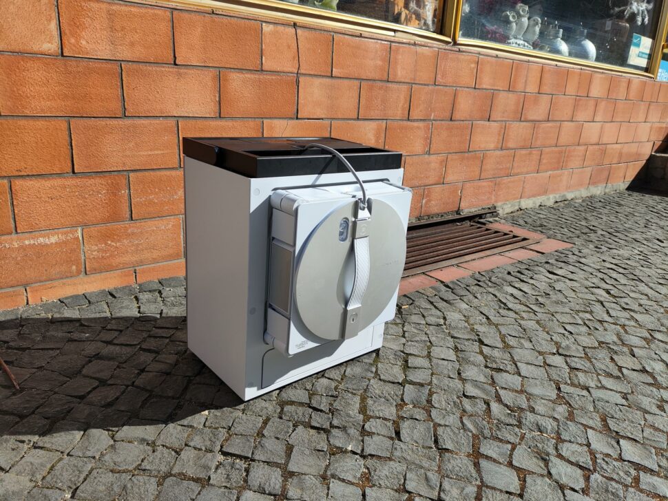 Winbot W3 Omni Rueckseite2 Winbot W3 Omni Rueckseite2