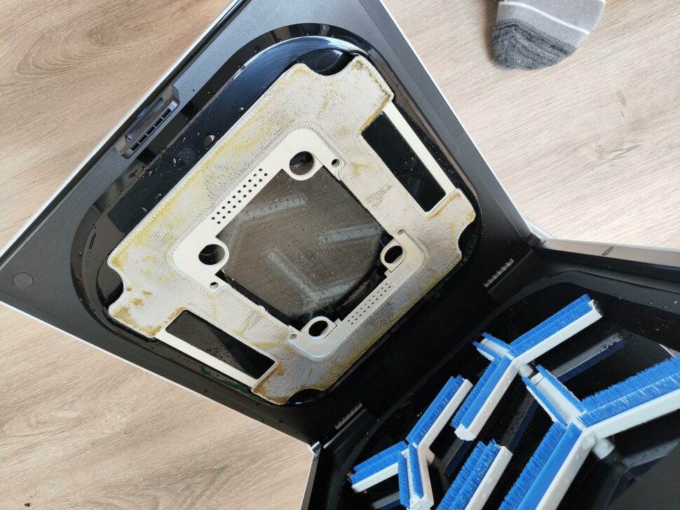 Winbot W3 Omni Wischpads 1 Winbot W3 Omni Wischpads 1