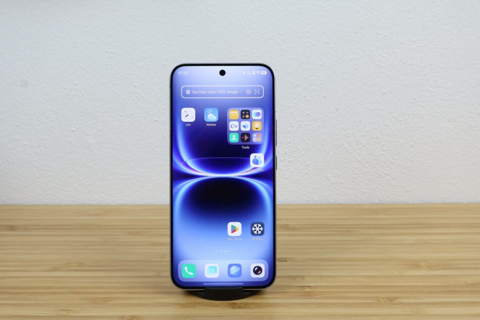 iQOO 15 Ultra Display Raender 1 iQOO 15 Ultra Display Raender 1