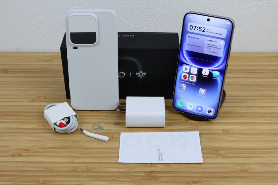 iQOO 15 Ultra Lieferumfang iQOO 15 Ultra Lieferumfang