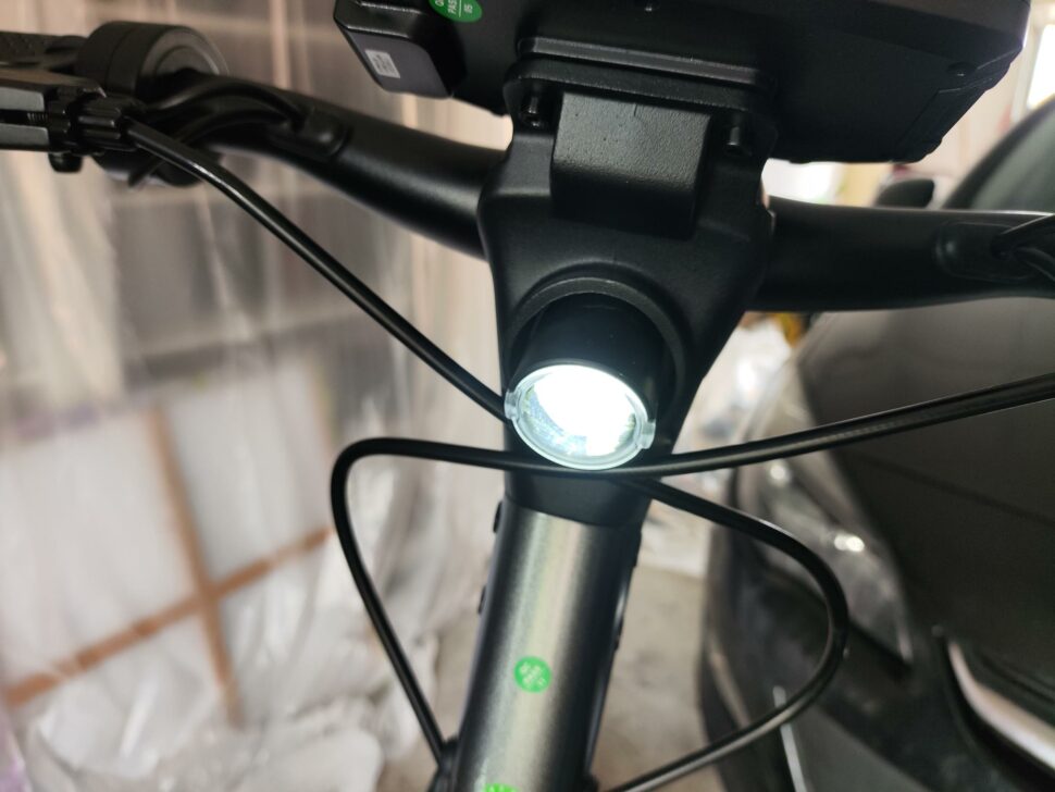 iScooter IX7 Pro Beleuchtung 2 iScooter IX7 Pro Beleuchtung 2