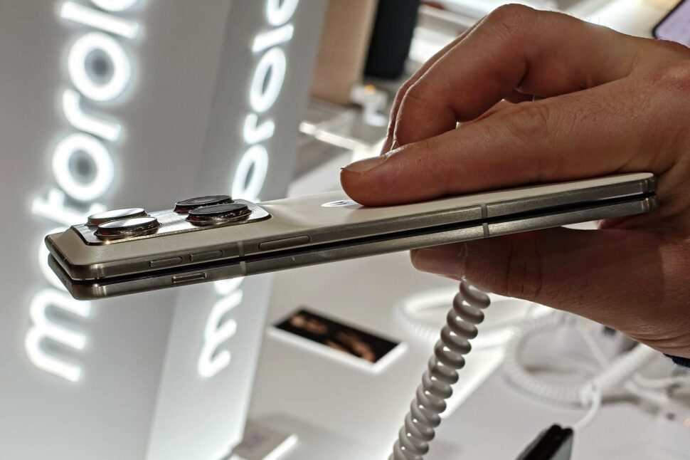 Motorola Razr Fold vorgestellt MWC 2026 2 Motorola Razr Fold vorgestellt MWC 2026 2