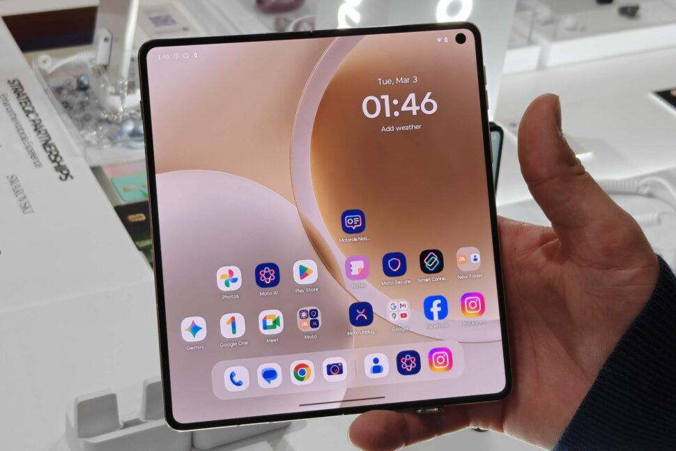 Motorola Razr Fold vorgestellt MWC 2026 3 Motorola Razr Fold vorgestellt MWC 2026 3