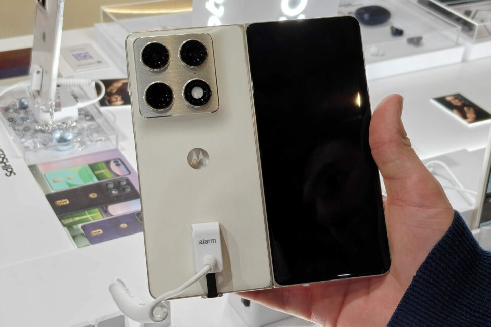 Motorola Razr Fold vorgestellt MWC 2026 4 Motorola Razr Fold vorgestellt MWC 2026 4