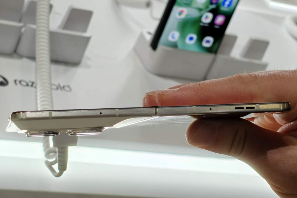 Motorola Razr Fold vorgestellt MWC 2026 5 Motorola Razr Fold vorgestellt MWC 2026 5