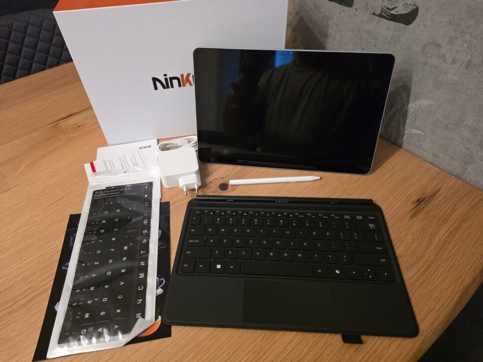 Test Ninkear S13 Lieferumfang Test Ninkear S13 Lieferumfang