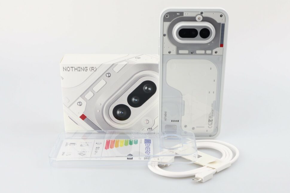 Nothing Phone 4a Test Bilder Lieferumfang Nothing Phone 4a Test Bilder Lieferumfang