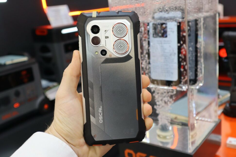 Oscal MWC 2026 Pilot 6 2 Oscal MWC 2026 Pilot 6 2