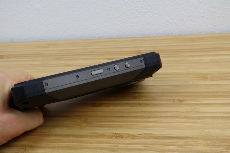 Oukitel WP61 Ultra Design Verarbeitung 3 Oukitel WP61 Ultra Design Verarbeitung 3