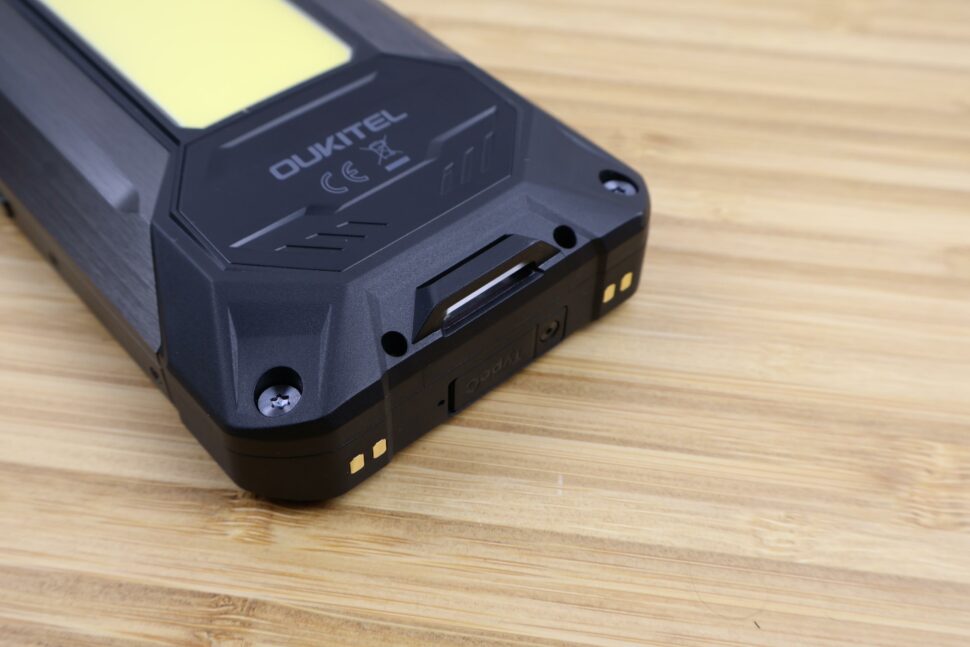 Oukitel WP61 UltraKameras Design Rueckseite 2 Oukitel WP61 UltraKameras Design Rueckseite 2