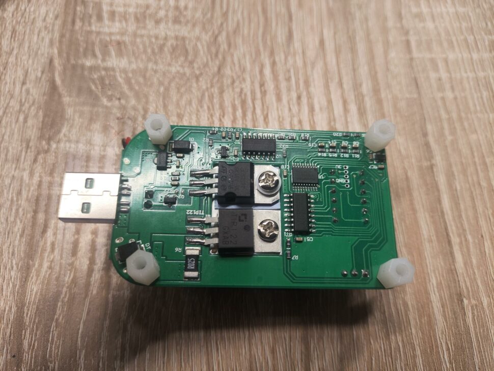 Thermal Mater P1 elektronische Last 2 Thermal Mater P1 elektronische Last 2
