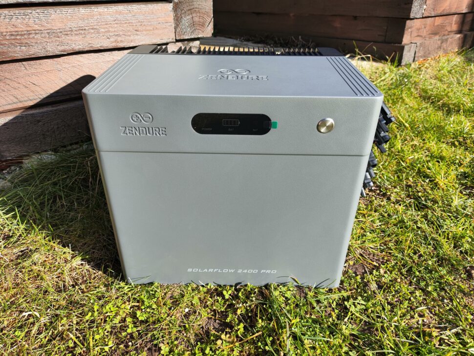 Zendure Solarflow 2400 Pro Design und Verarbeitung 2 Zendure Solarflow 2400 Pro Design und Verarbeitung 2