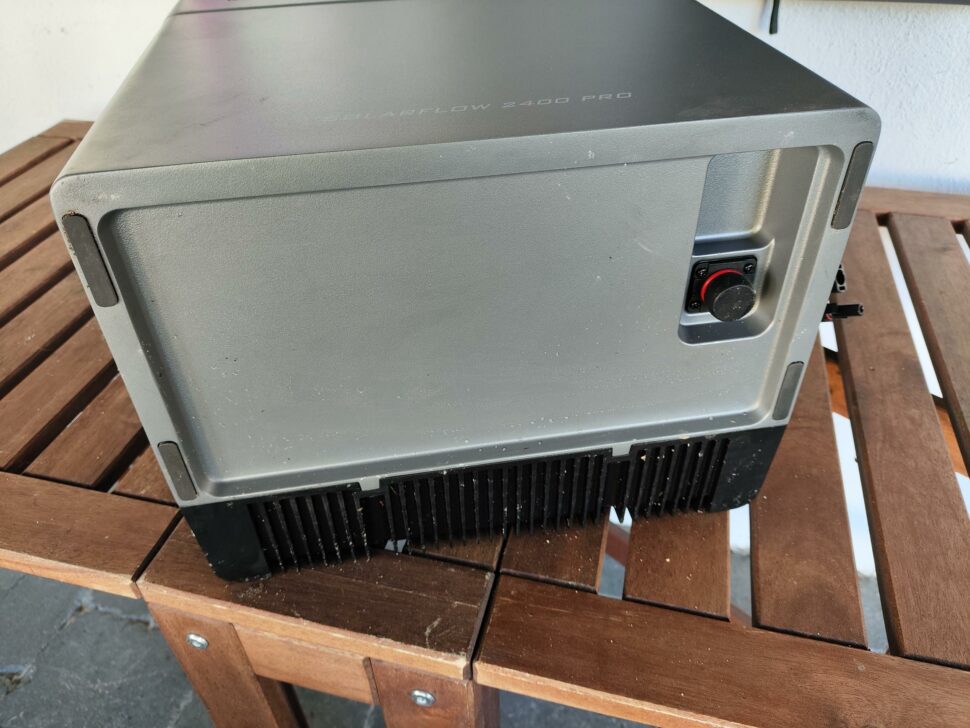 Zendure Solarflow 2400 Pro Design und Verarbeitung 9 Zendure Solarflow 2400 Pro Design und Verarbeitung 9