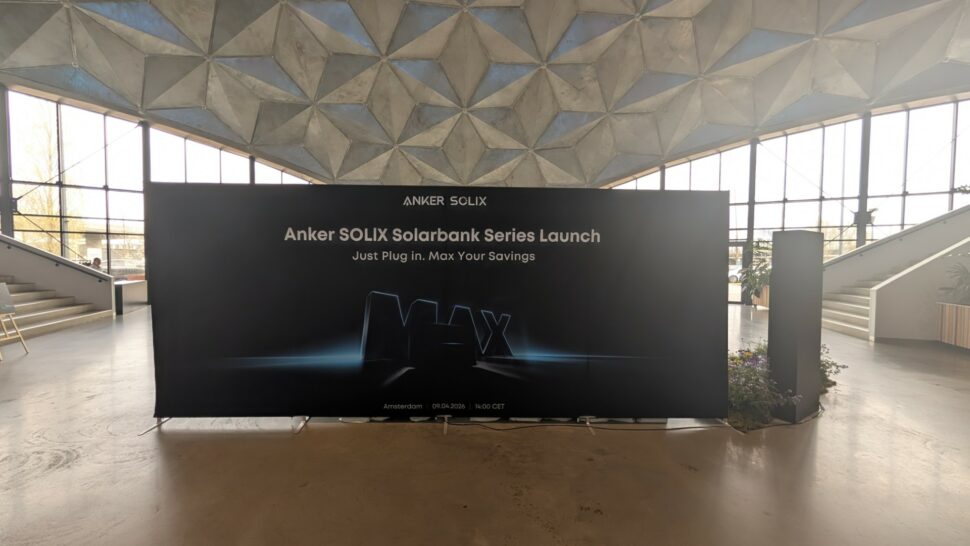 Anker Solix SolarbankMaxAC 8 Anker Solix SolarbankMaxAC 8