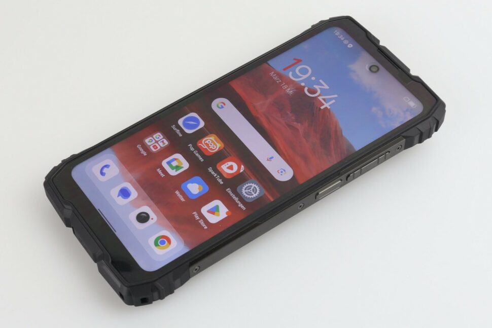 Oscal Pilot 6 Test Outdoor Smartphone Design 2 Oscal Pilot 6 Test Outdoor Smartphone Design 2