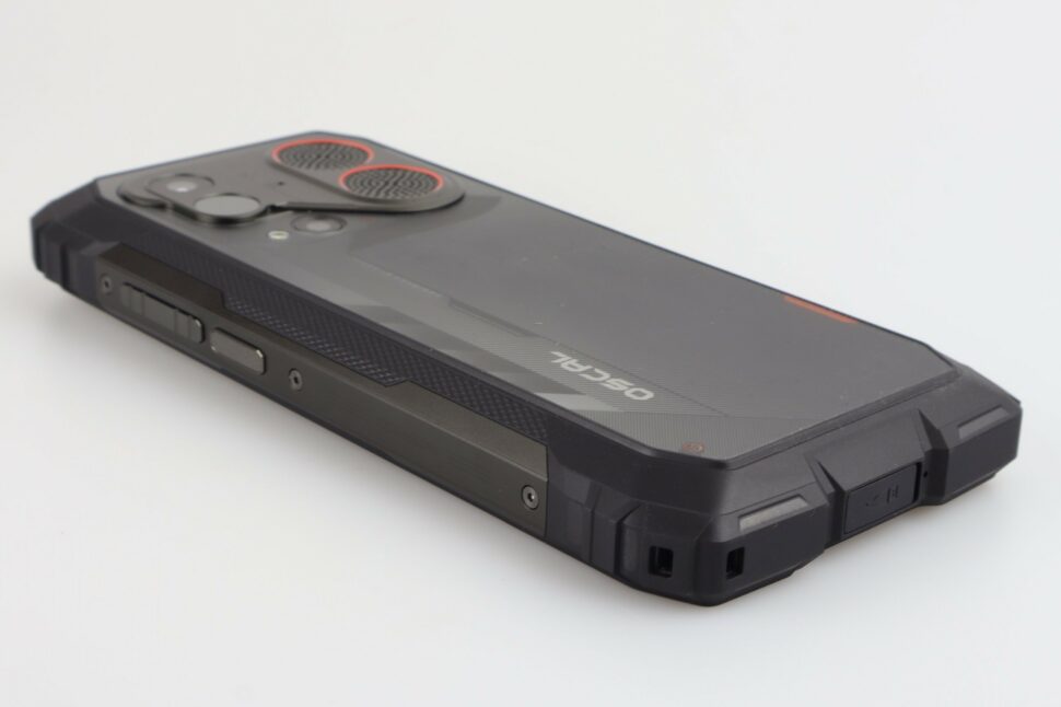 Oscal Pilot 6 Test Outdoor Smartphone Design 4 Oscal Pilot 6 Test Outdoor Smartphone Design 4