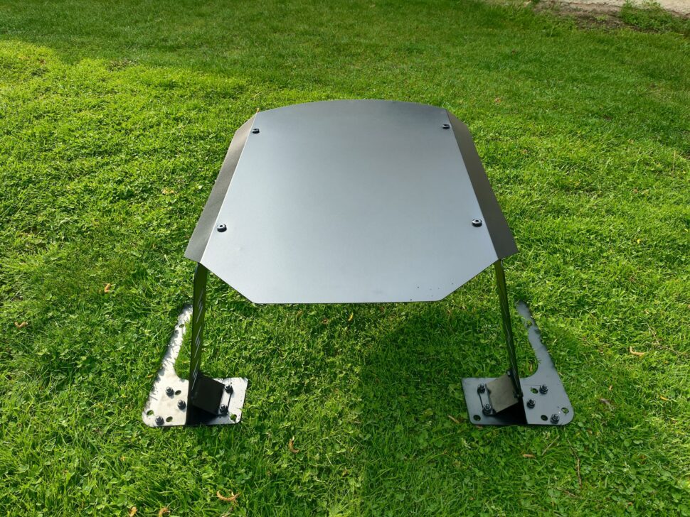 Metall Maehrobotergarage Einleitung 1 Metall Maehrobotergarage Einleitung 1