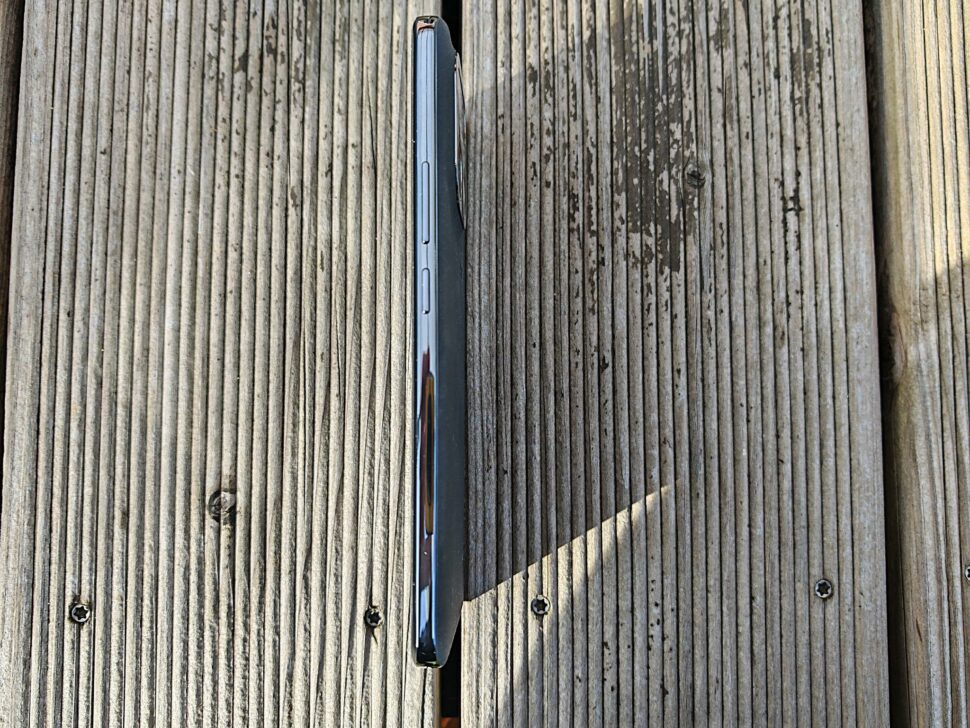 Test Realme16Pro Design 9 Test Realme16Pro Design 9