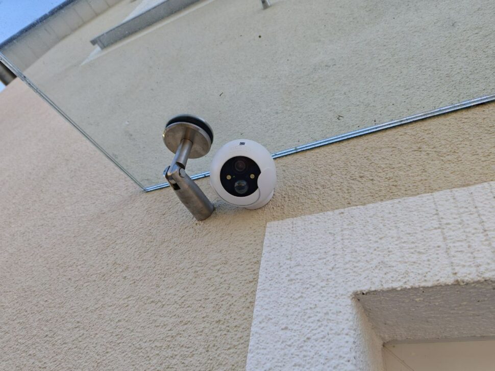 Switchbot Spotlight Cam 4K installtion 2 Switchbot Spotlight Cam 4K installtion 2