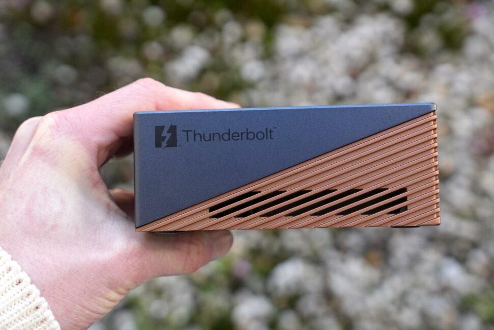 Ugreen Maxidok 17 in 1 Thunderbolt 5 Dock 7 Ugreen Maxidok 17 in 1 Thunderbolt 5 Dock 7