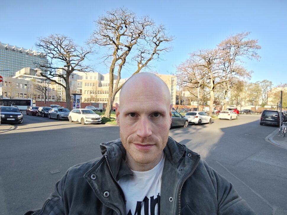 Xiaomi Pad 8 Pro Selfie Cam Sample 3 Xiaomi Pad 8 Pro Selfie Cam Sample 3