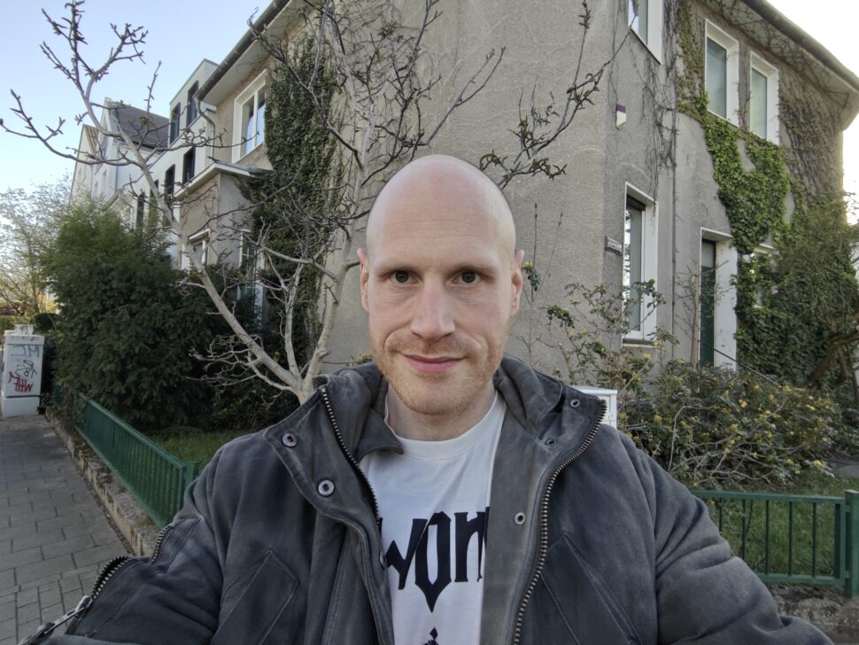 Xiaomi Pad 8 Selfie Sample 4 Xiaomi Pad 8 Selfie Sample 4