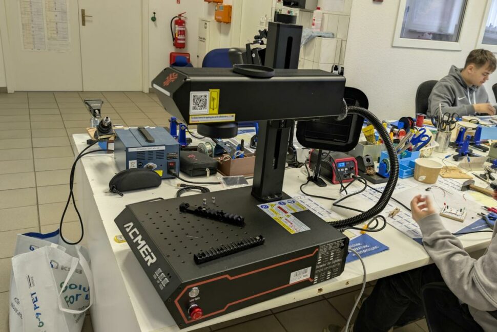 ACMER PM 30 10 Aufbau des ACMER PM 30