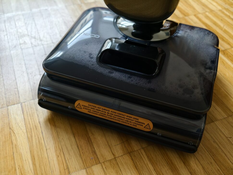 Tineco Floor One S9 Artist Steam Pro Duese Topdown mit Heisse Oberflaeche Warnung Tineco Floor One S9 Artist Steam Pro Duese Topdown mit Heisse Oberflaeche Warnung