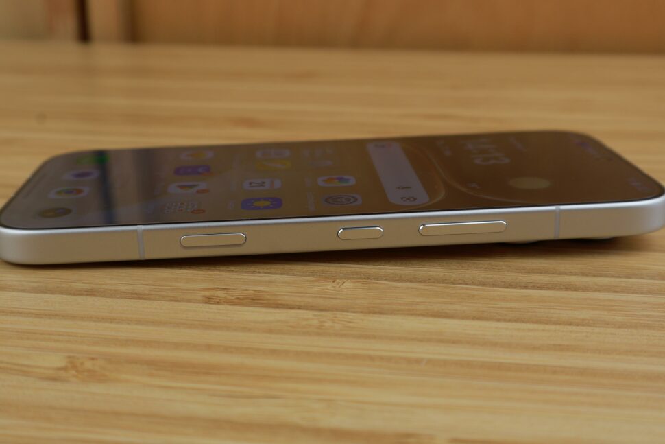 Honor 600 Pro Anschluesse Design Verarbeitung 3 Honor 600 Pro Anschluesse Design Verarbeitung 3