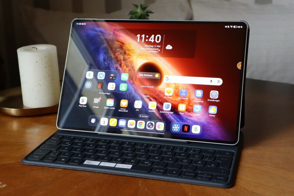 Honor MagicPad 4 Test Head Honor MagicPad 4 Test Head