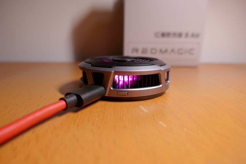 RedMagic Cryo Cooler 8 Air Test Design 16 RedMagic Cryo Cooler 8 Air Test Design 16