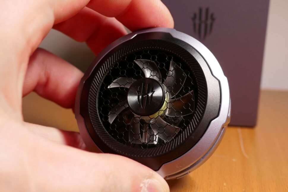 RedMagic Cryo Cooler 8 Air Test Design 7 RedMagic Cryo Cooler 8 Air Test Design 7