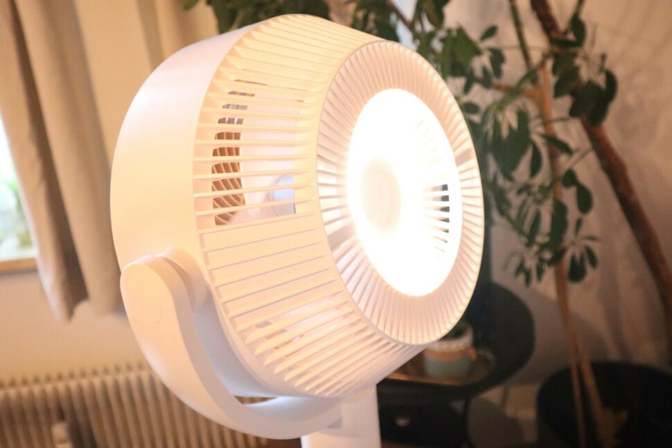 Switchbot Standing Circulator Fan Test LED 2 Switchbot Standing Circulator Fan Test LED 2