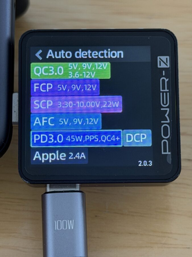 INIU SnapGo Qi2.2 10k Ladestandards 1 INIU SnapGo Qi2.2 10k Ladestandards 1
