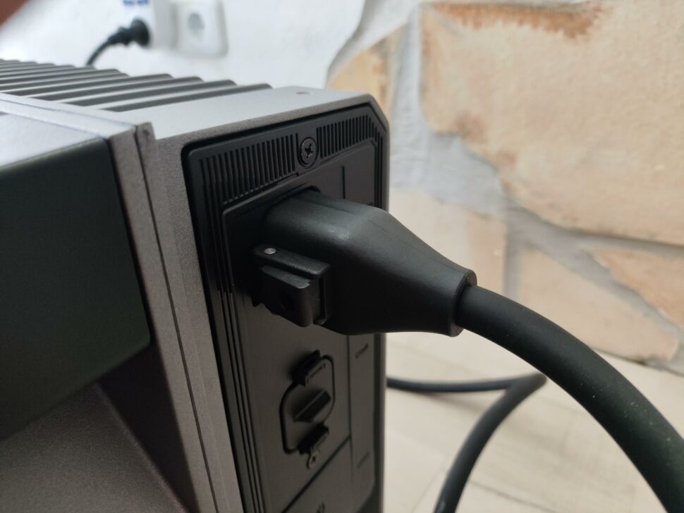 Anker Solarbank 4 Pro Anschluss 1 Anker Solarbank 4 Pro Anschluss 1