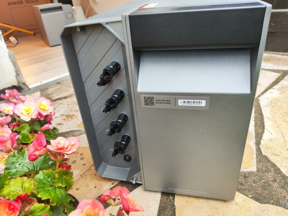 Anker Solarbank 4 Pro Design und Verarbeitung 12 Anker Solarbank 4 Pro Design und Verarbeitung 12