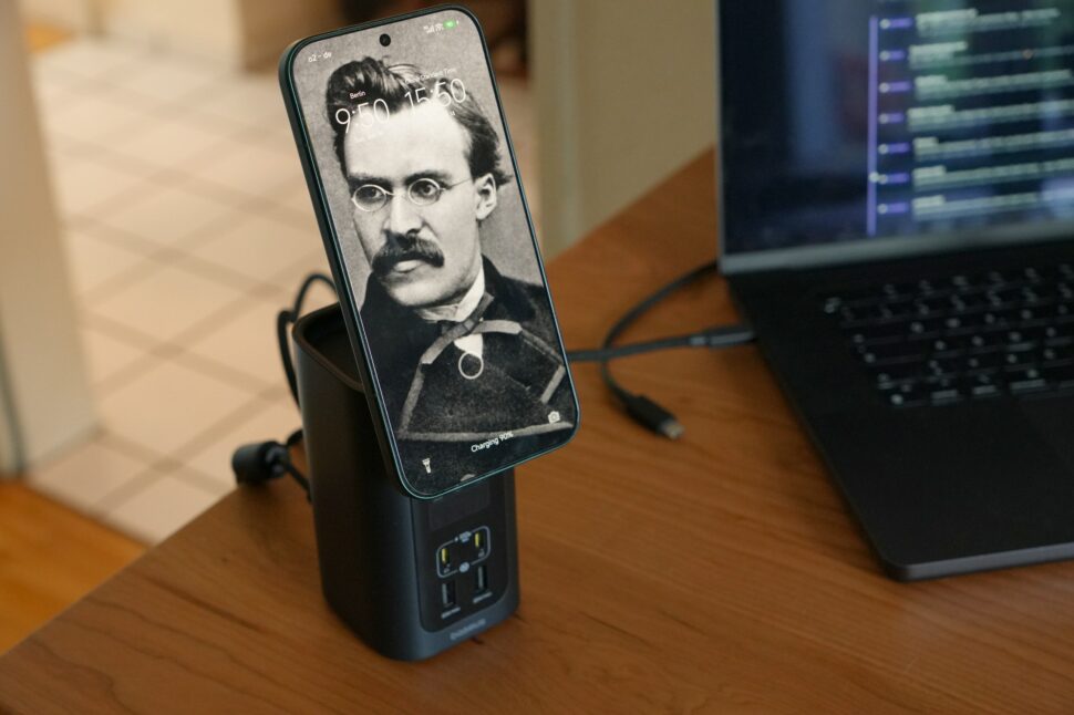 Baseus Spacemate RD1 Pro Wireless Charging Smartphone Baseus Spacemate RD1 Pro Wireless Charging Smartphone