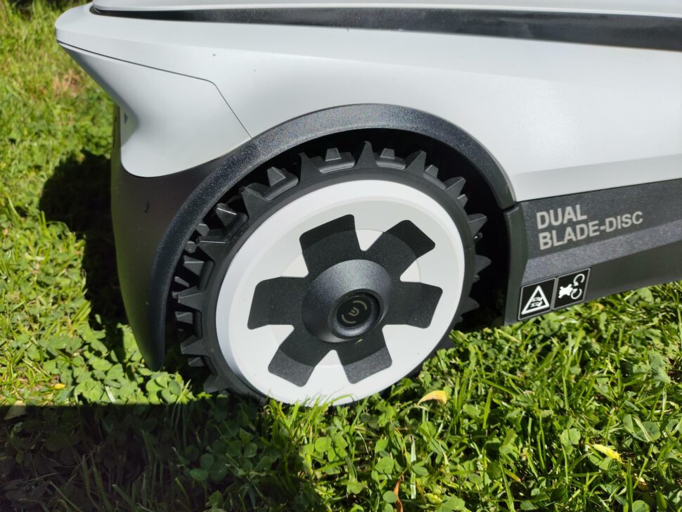 Ecovacs Goat A1600 LiDAR Pro Design und Verarbeitung 8 1 Ecovacs Goat A1600 LiDAR Pro Design und Verarbeitung 8 1