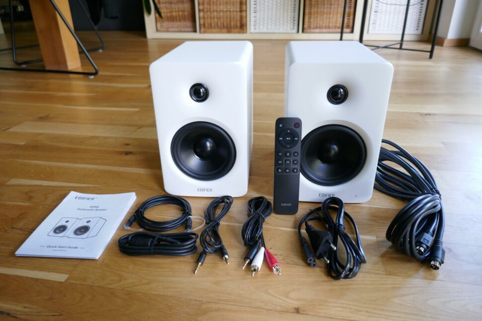 Edifier M90 Test Design 1 Edifier M90 Test Design 1