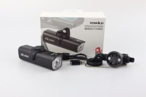 Towild CL1200 Test Leuchtend vor Verpackung 1 Towild CL1200 Test Leuchtend vor Verpackung 1