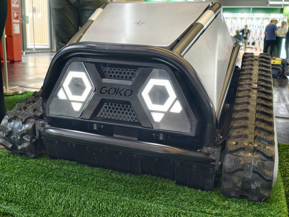 Goko X5 LED Scheinwerfer Goko X5 LED Scheinwerfer